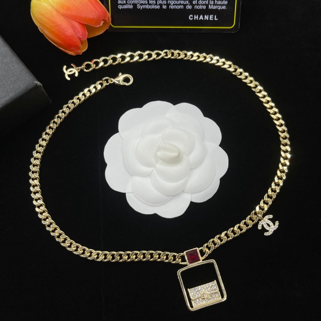 18K  Chanel Bag Pendant Chain Necklace